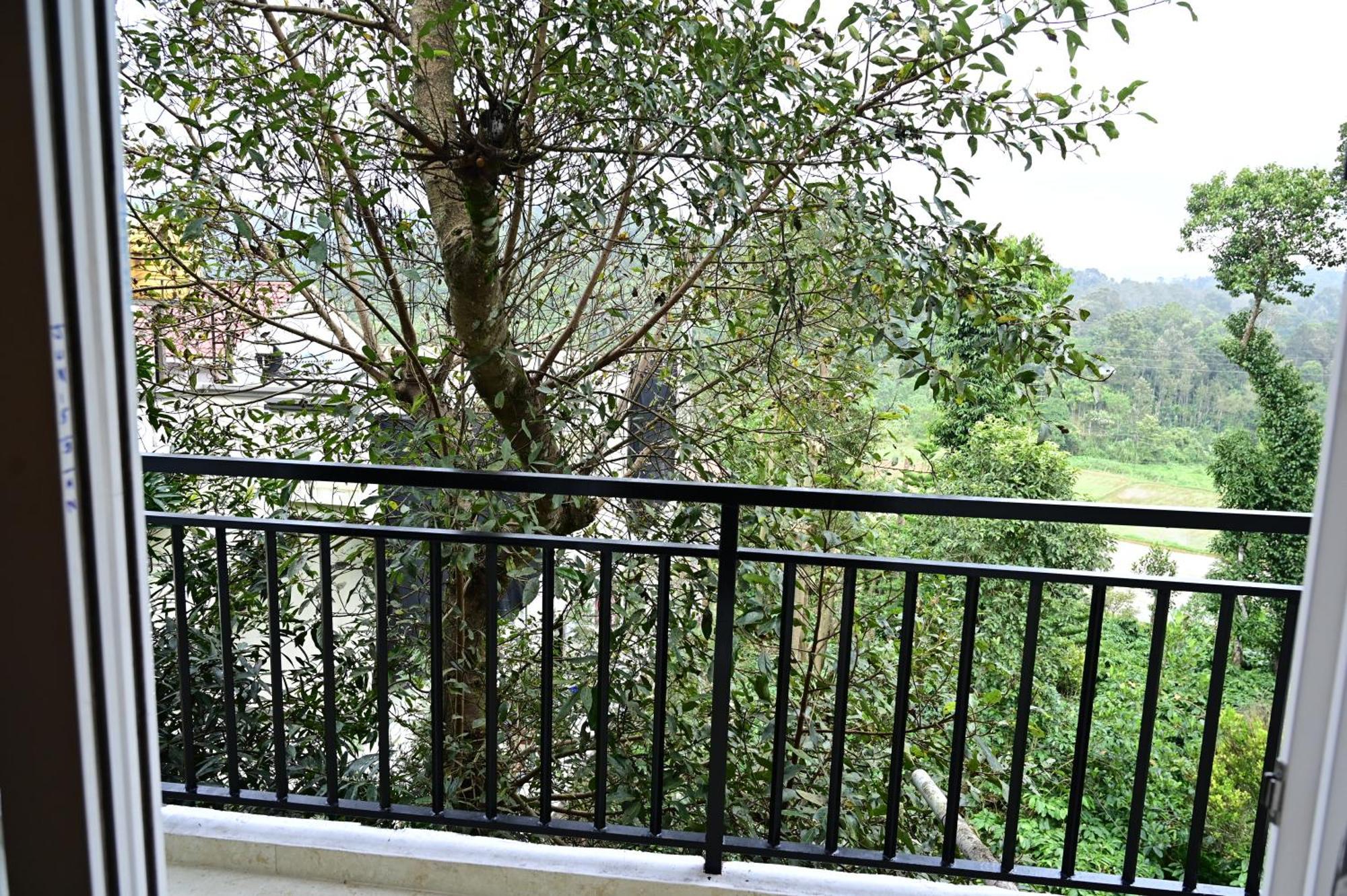 Grand Misty Heaven Villa Madikeri Exteriör bild