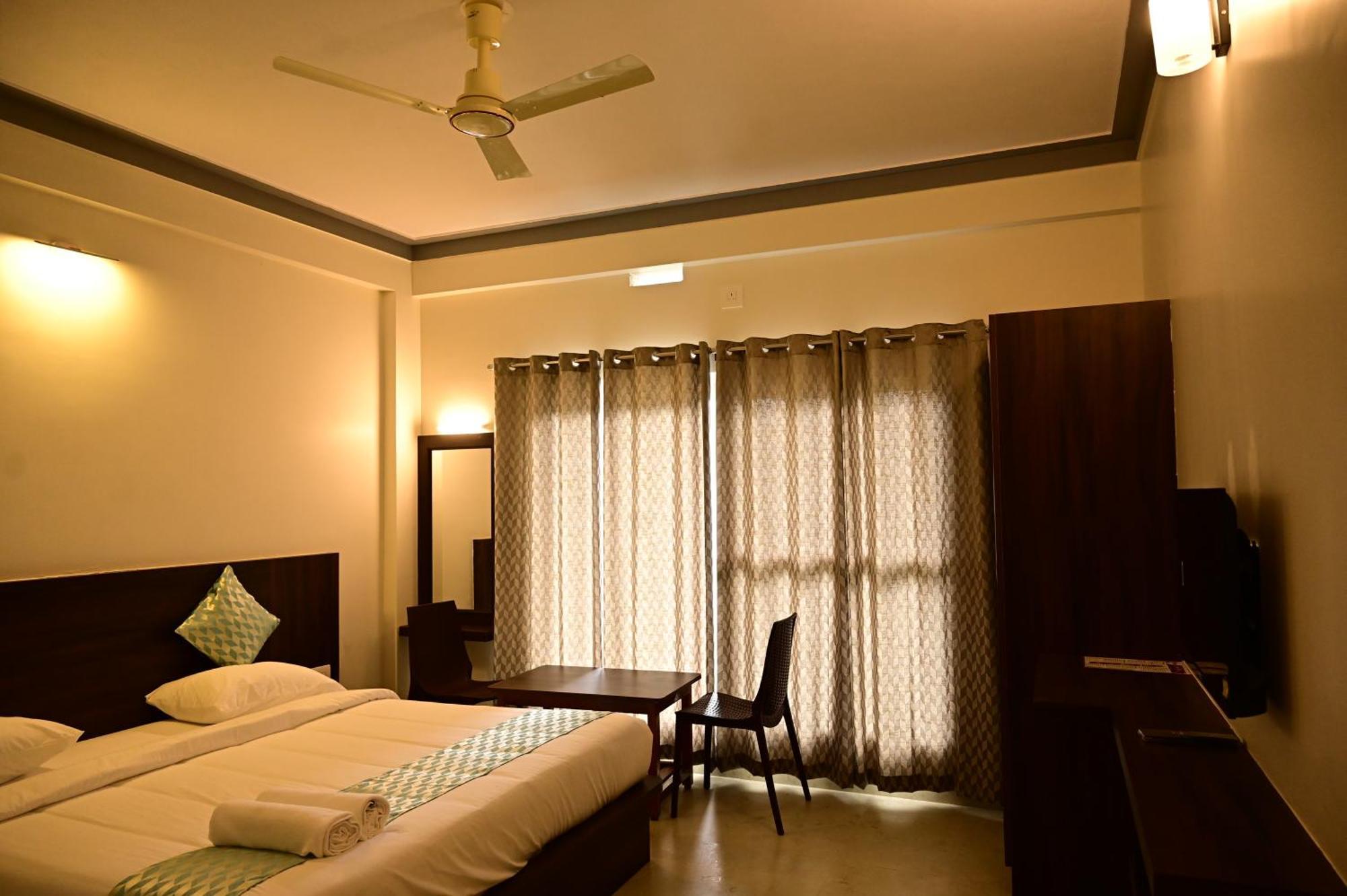 Grand Misty Heaven Villa Madikeri Exteriör bild