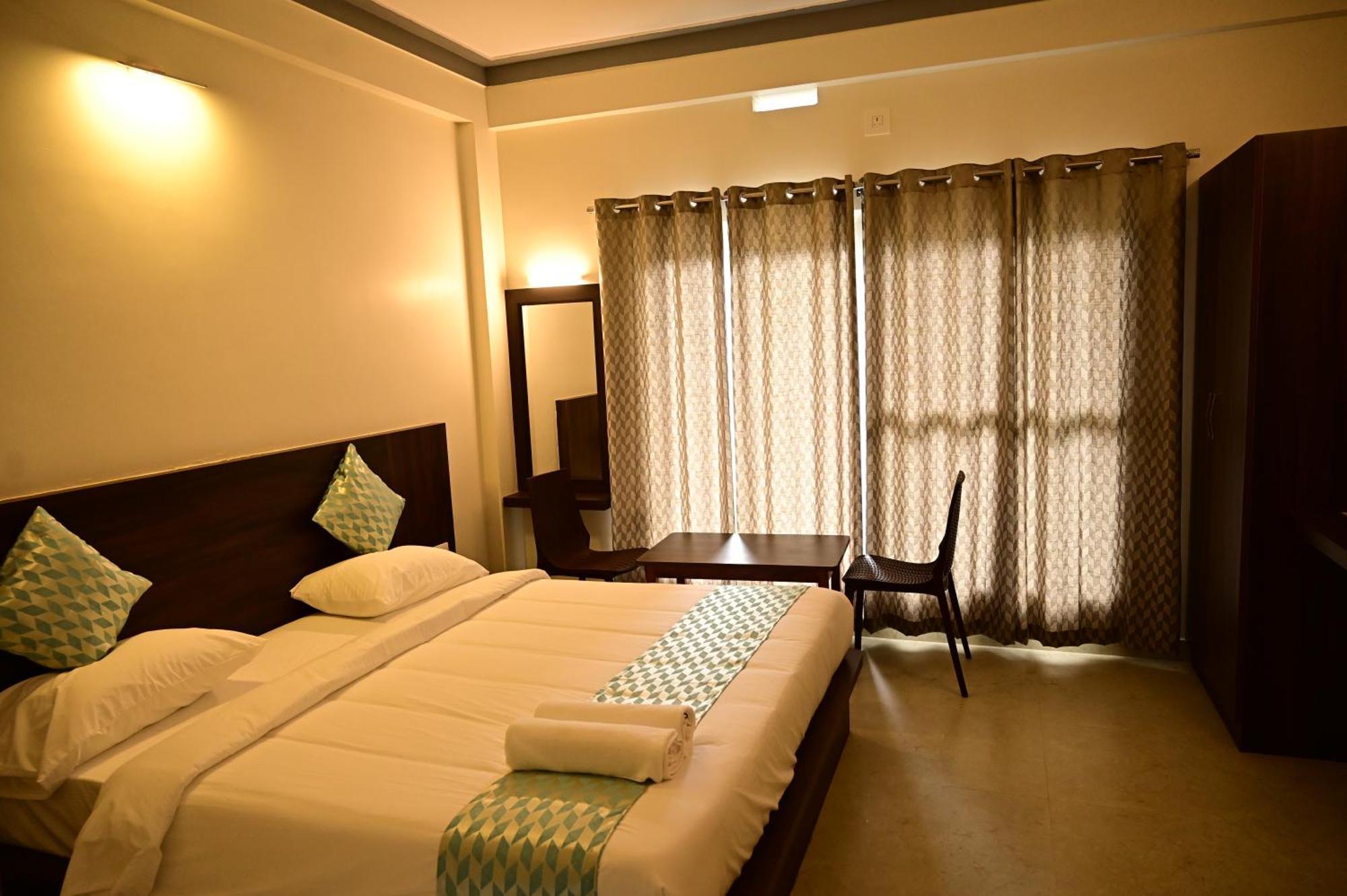 Grand Misty Heaven Villa Madikeri Exteriör bild