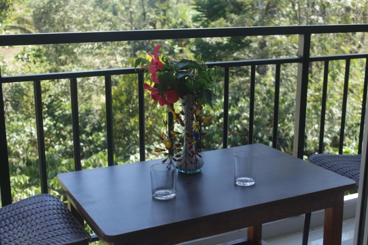 Grand Misty Heaven Villa Madikeri Exteriör bild