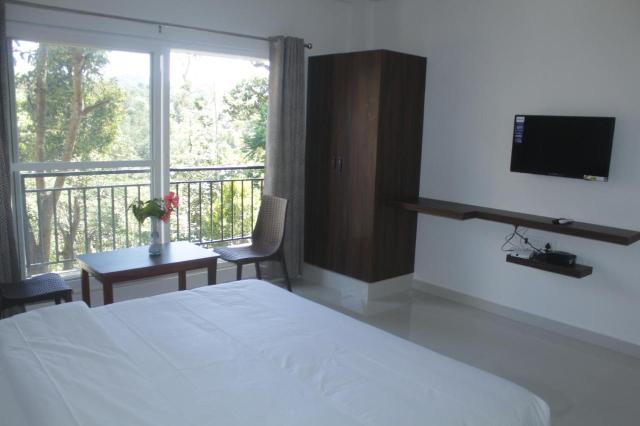 Grand Misty Heaven Villa Madikeri Exteriör bild
