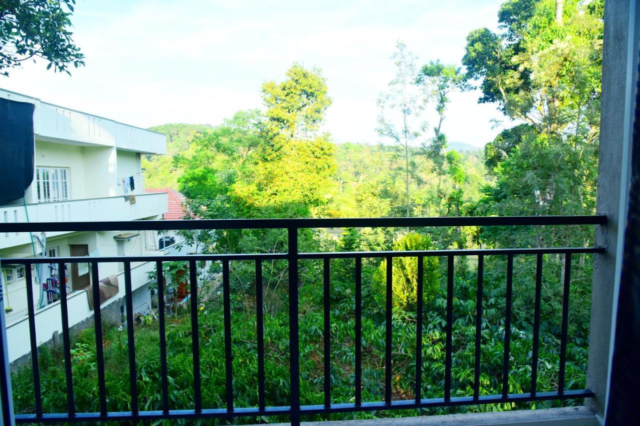 Grand Misty Heaven Villa Madikeri Exteriör bild