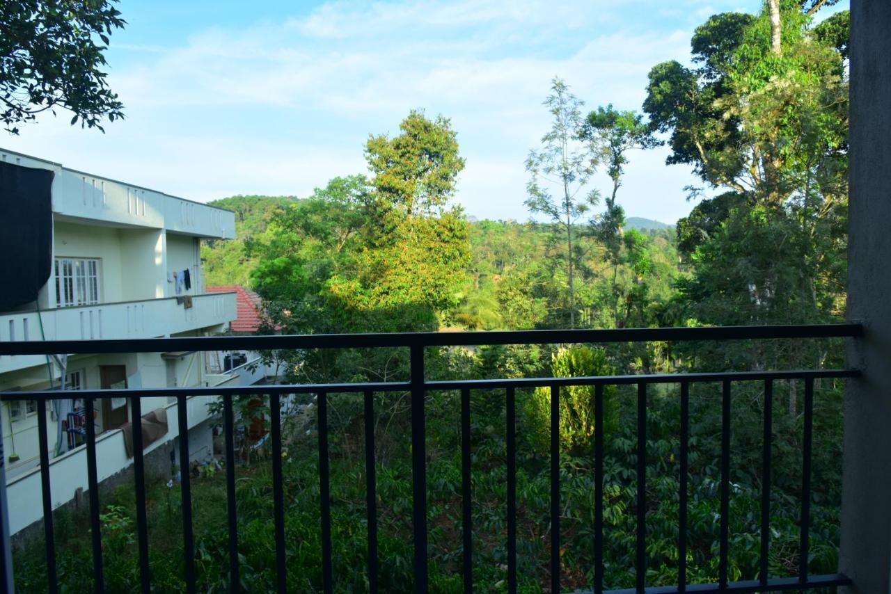 Grand Misty Heaven Villa Madikeri Exteriör bild
