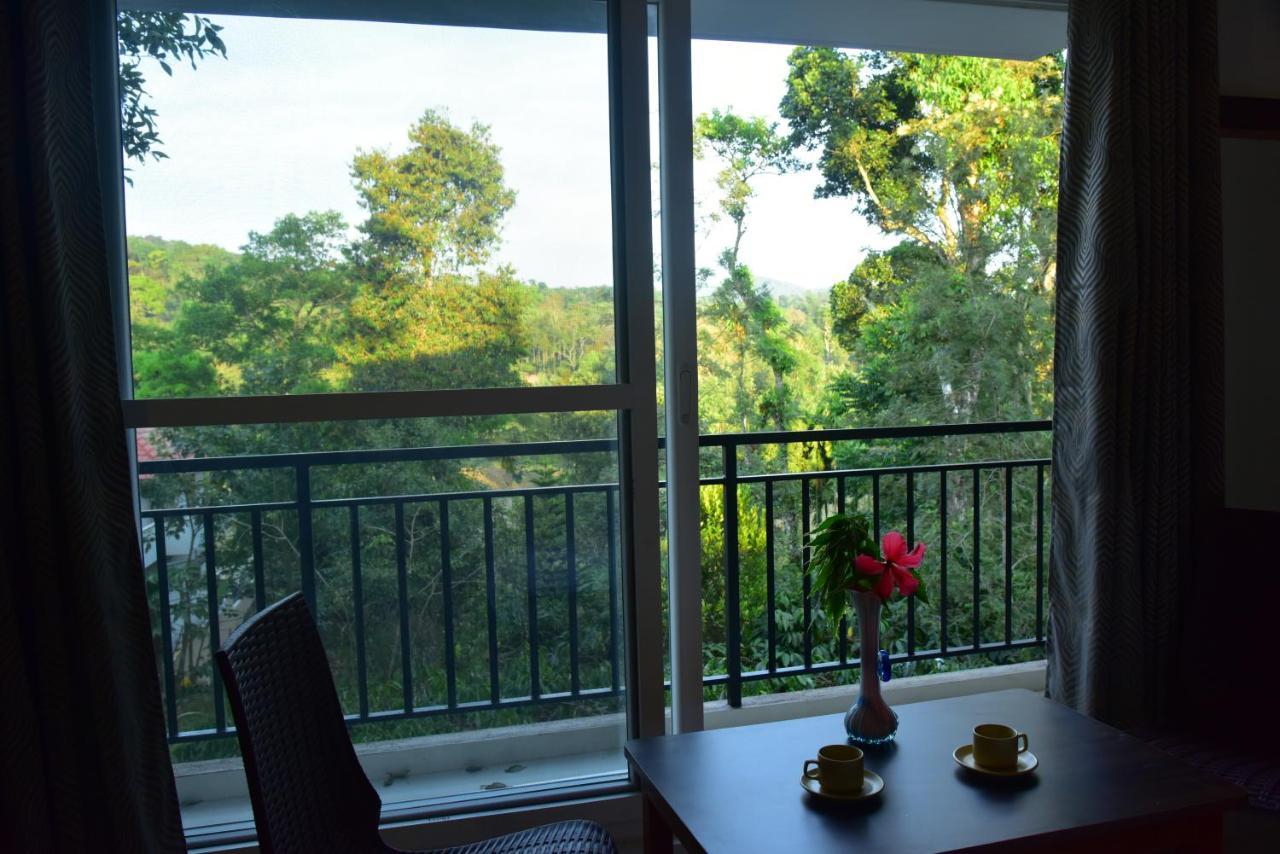 Grand Misty Heaven Villa Madikeri Exteriör bild