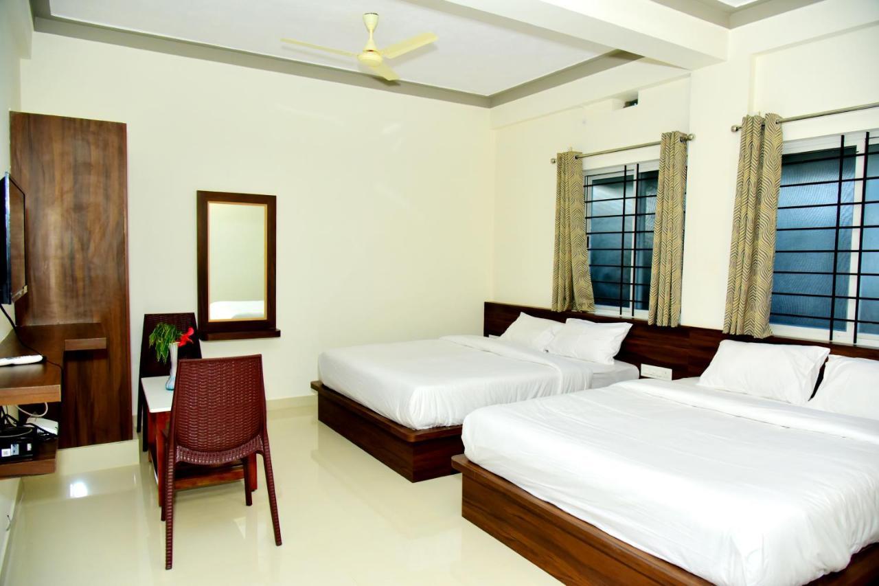 Grand Misty Heaven Villa Madikeri Exteriör bild