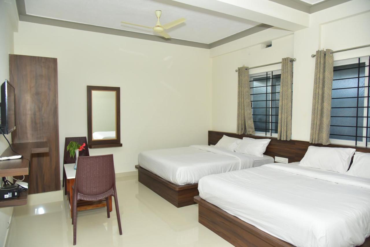 Grand Misty Heaven Villa Madikeri Exteriör bild